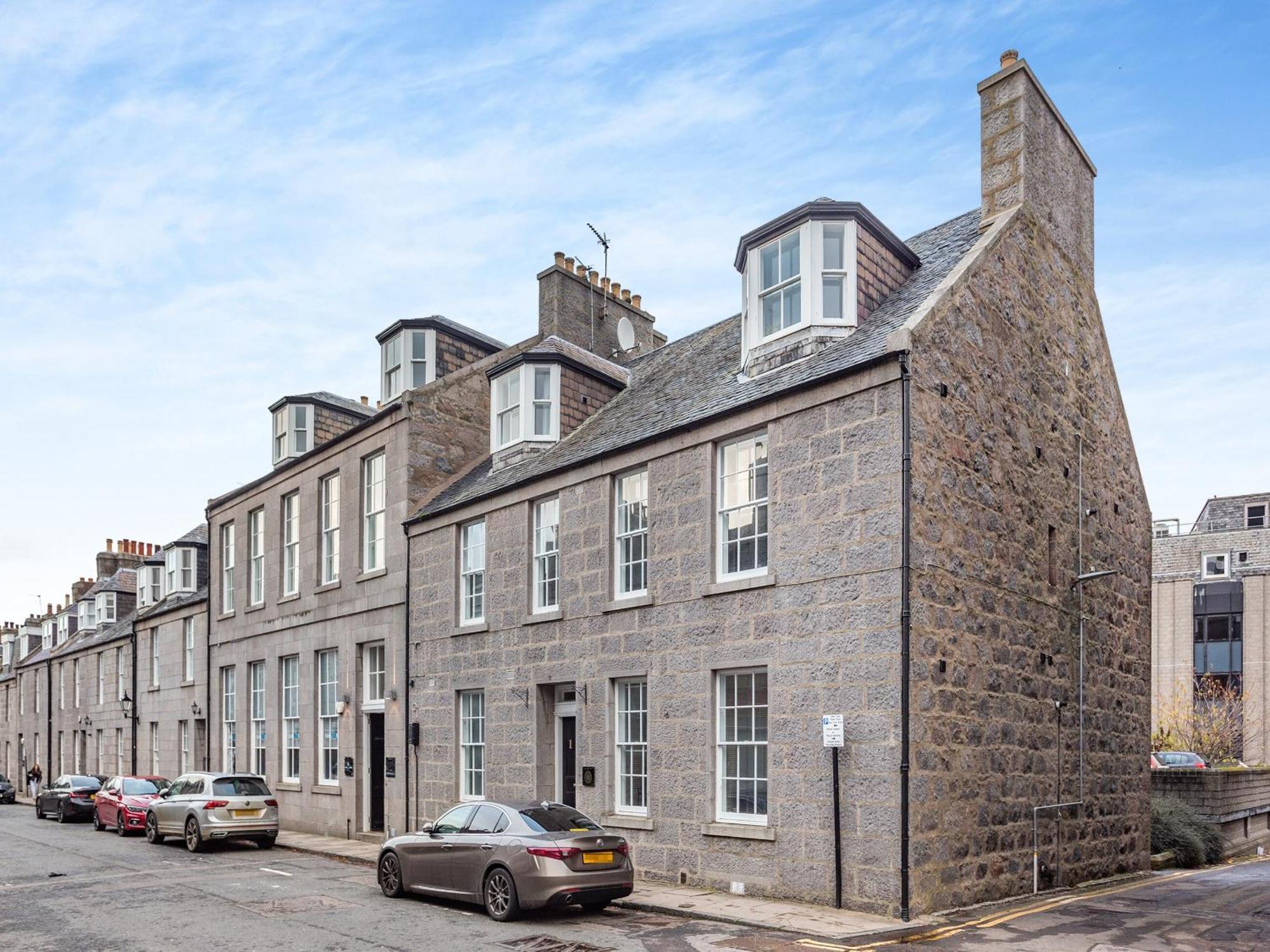 Villa Spire View Aberdeen Exterior foto